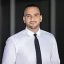 Jas Kandola, Surrey, Real Estate Agent